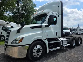 2019 FREIGHTLINER NEW CASCADIA PX12664
