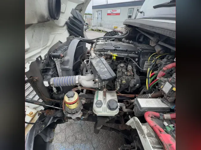 2020 FREIGHTLINER M2 106