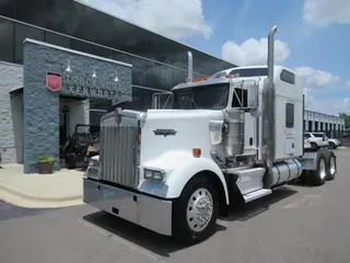2007 Kenworth W900L