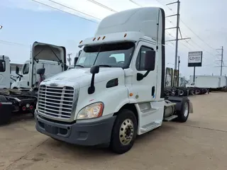 2019 FREIGHTLINER/MERCEDES CASCADIA 113