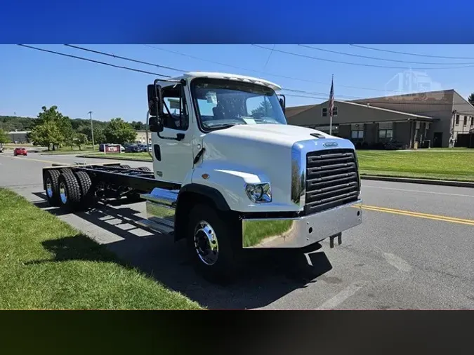 2025 FREIGHTLINER 114SD PLUS