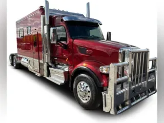2021 Peterbilt 567