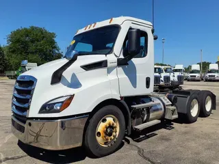 2021 FREIGHTLINER/MERCEDES CASCADIA PX11664ST