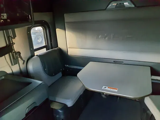 2019 FREIGHTLINER/MERCEDES NEW CASCADIA PX12664