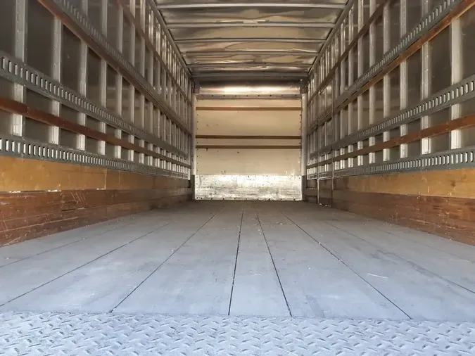 2019 FREIGHTLINER/MERCEDES M2 106