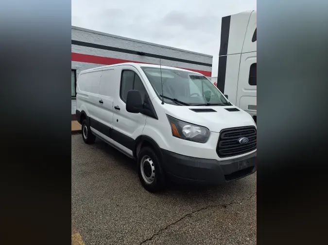 2019 FORD MOTOR COMPANY TRANSIT 250 LOW ROOF