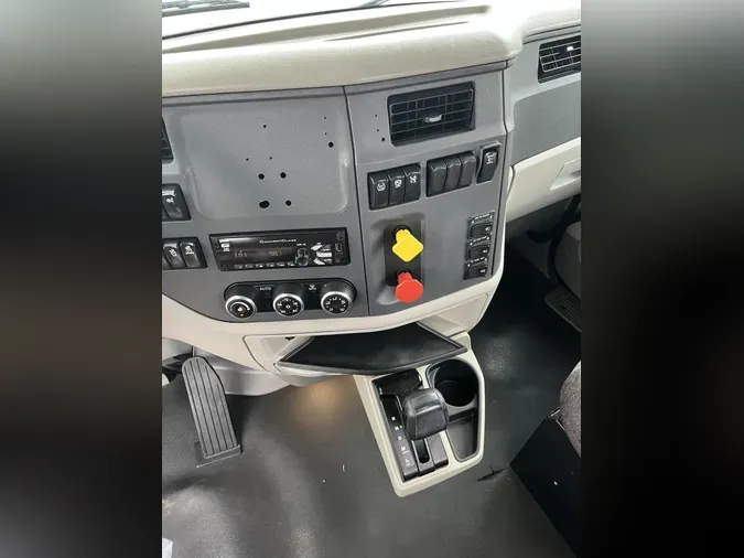 2018 Peterbilt 579