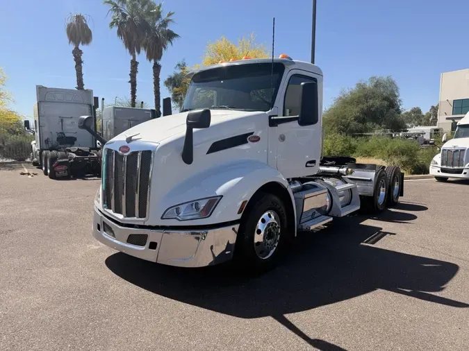 2023 Peterbilt 579