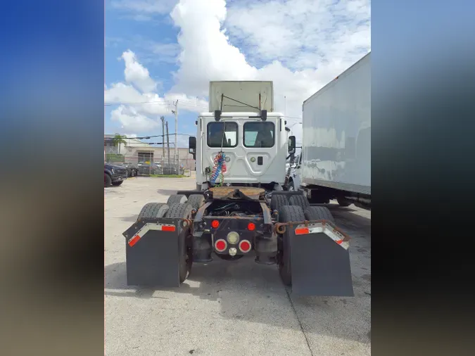 2016 FREIGHTLINER/MERCEDES CASCADIA 125