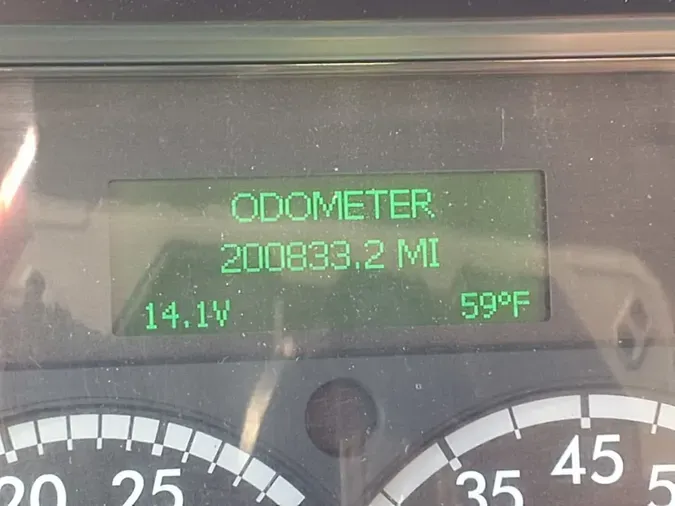 2018 FREIGHTLINER/MERCEDES M2 106