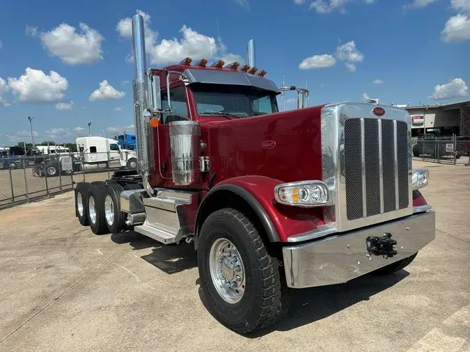 2024 Peterbilt 389