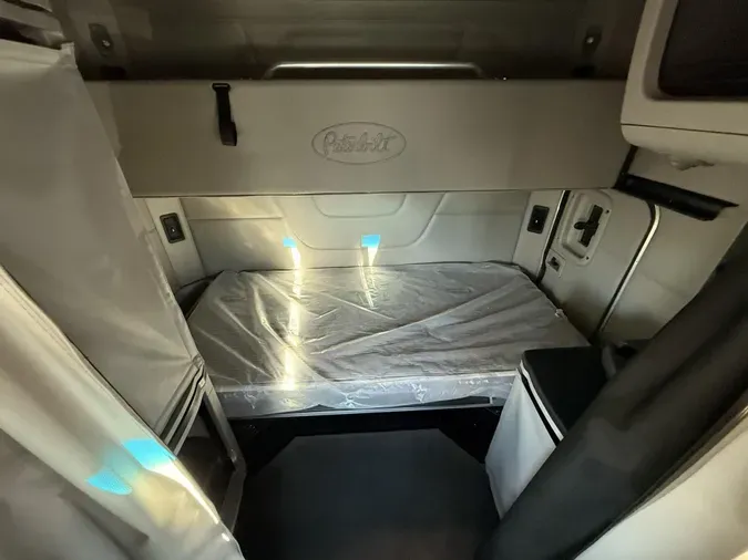 2021 Peterbilt 56751eee32d7bc5b71a2bb194a9f345a7c4