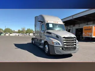2025 Freightliner Cascadia 126