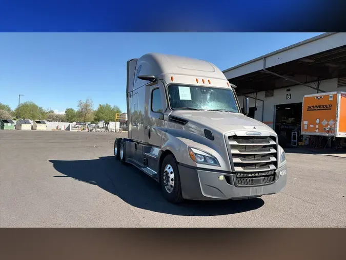 2025 Freightliner Cascadia 12651f4ea86de7c4bc16287a85adb7b6b2f