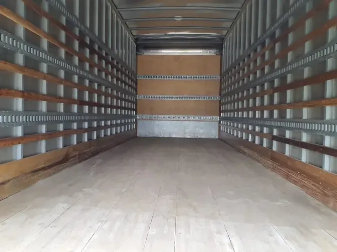 2019 FREIGHTLINER/MERCEDES M2 106