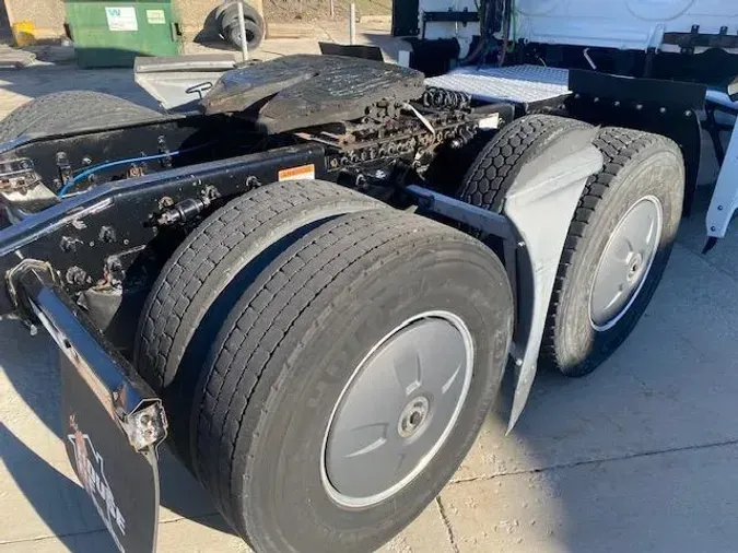 2020 Freightliner Cascadia