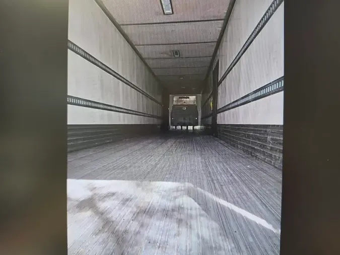 2017 UTILITY TRAILERS VS2RA 48/162/10251f7353ba2d84590350adc6fb331bb3b