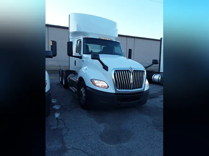 2020 NAVISTAR INTERNATIONAL LT625 DAYCAB T/A