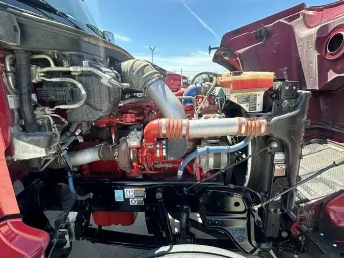 2022 Peterbilt 567