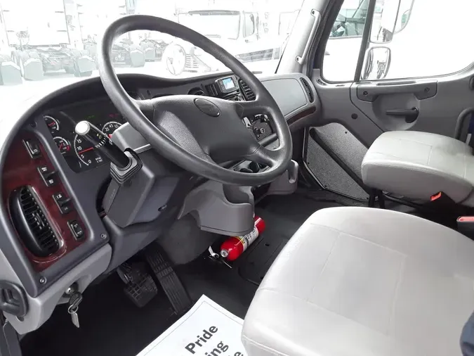 2020 FREIGHTLINER/MERCEDES M2 1065204e3b5520aee2b0b265231a7475f70