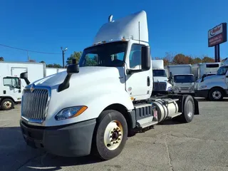 2021 NAVISTAR INTERNATIONAL LT625 DAYCAB S/A