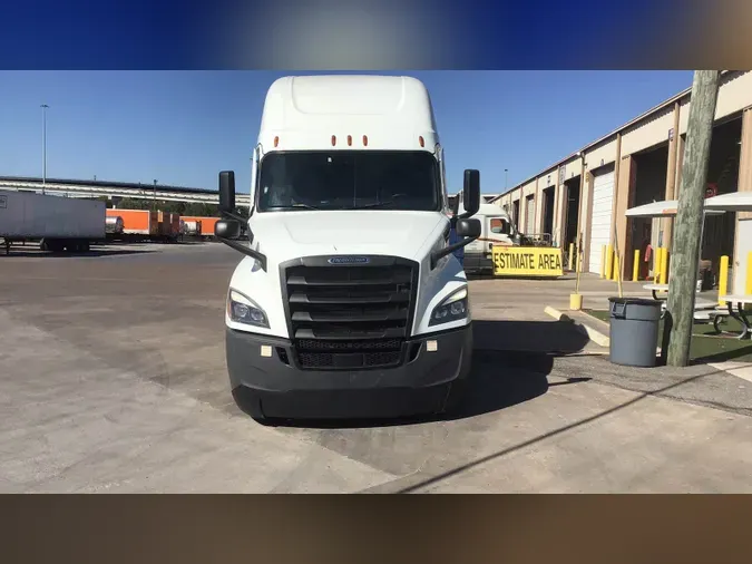 2021 Freightliner Cascadia