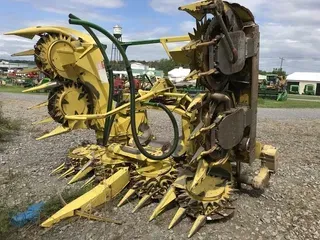2014 John Deere 698