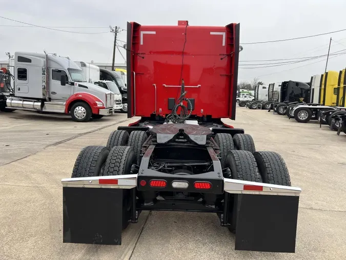 2021 Peterbilt 579