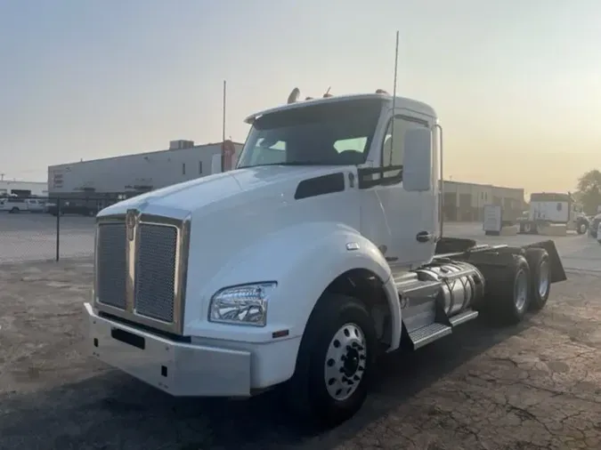 2020 Kenworth T880