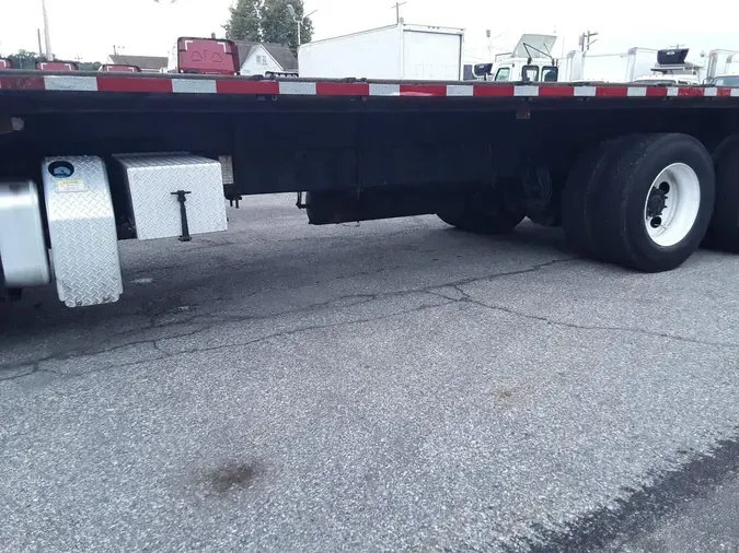 2019 FREIGHTLINER/MERCEDES M2 106