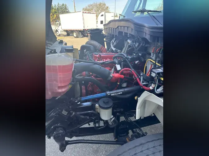 2017 NAVISTAR INTERNATIONAL 4300