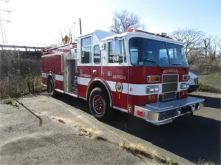 1999 PIERCE SABRE