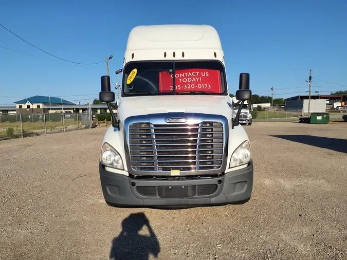 2020 FREIGHTLINER CASCADIA 125