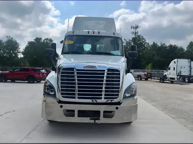 2019 FREIGHTLINER/MERCEDES CASCADIA 1255226fbc119719fdb1eb92a793506fb9f