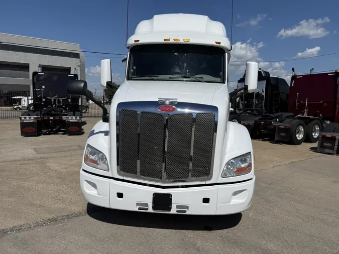 2022 Peterbilt 579