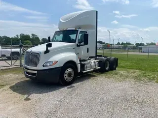 2020 International LT625