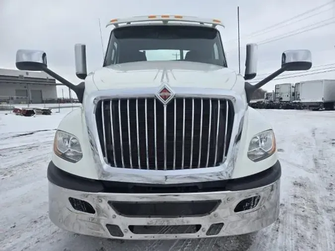 2020 International LT625