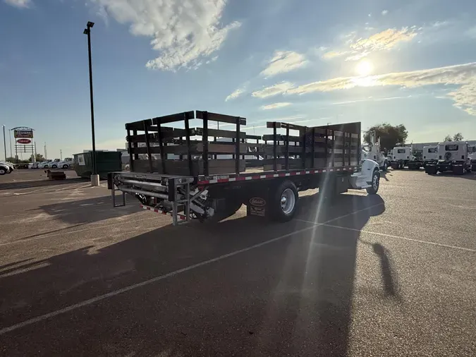 2020 Peterbilt 33752311901bf8782f593c9e6c76124423a