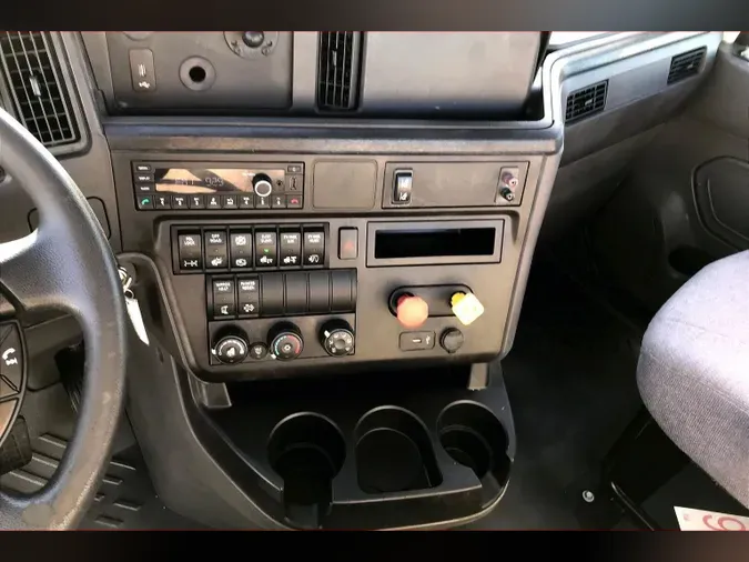 2021 INT LT625 6x4523461c7241e98a808b6c19f102cebe9