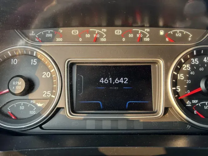 2020 International LT625
