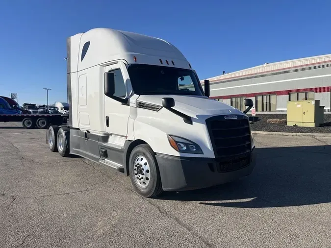 2022 Freightliner Cascadia&reg;