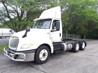 2019 NAVISTAR INTERNATIONAL LT625 DAYCAB T/A