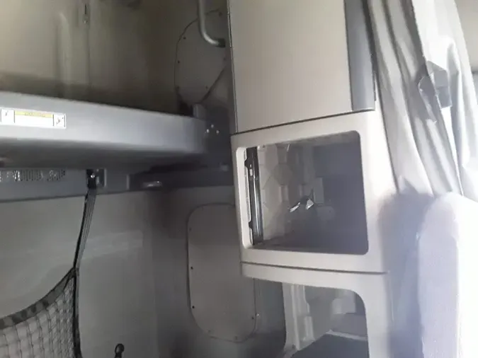 2020 FREIGHTLINER/MERCEDES CASCADIA 125523b368808c41e6e6325c5e23fc287f9