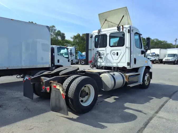 2018 FREIGHTLINER/MERCEDES CASCADIA 113523d091d394c71552818e423d7056c98