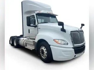 2019 International LT625