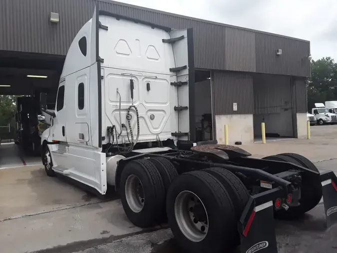 2020 FREIGHTLINER NEW CASCADIA PX12664