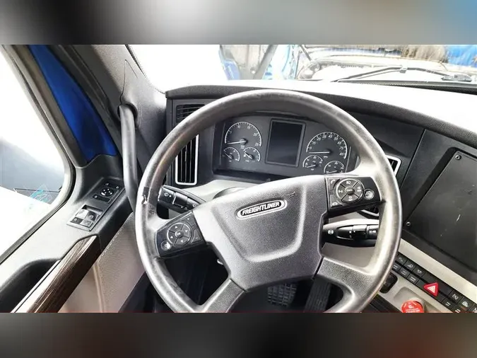 2020 FREIGHTLINER CA126