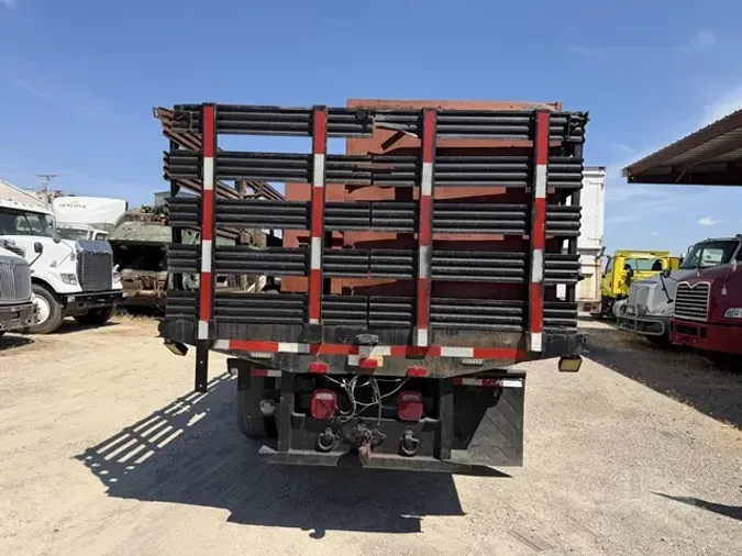 2012 FORD F750 SD