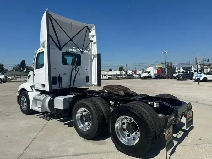 2022 Peterbilt 579