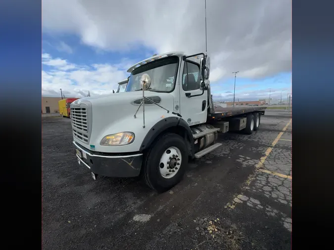 2017 FREIGHTLINER/MERCEDES M2-112